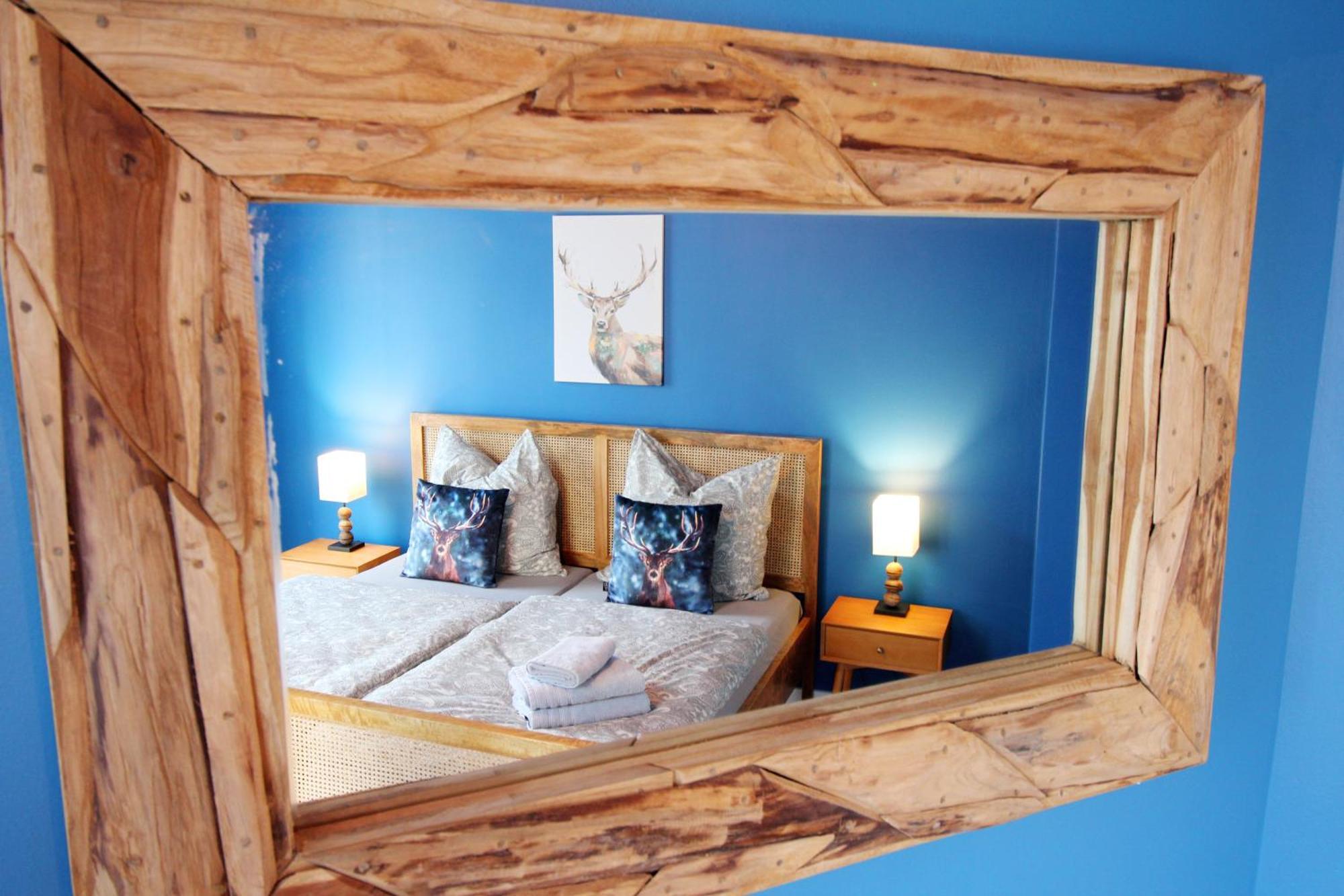 Secret Hideaways Wood Lodge Mit Kinderzimmer Messe L City L Flughafen L Hbf Дуйсбург Экстерьер фото